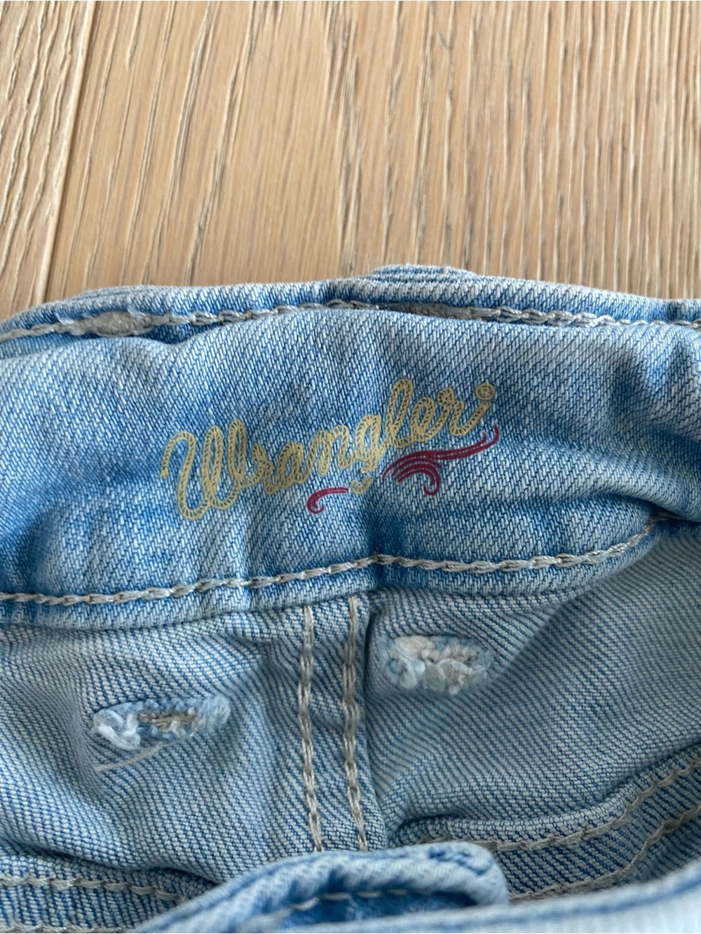 NWOT Wrangler High Rise Rodeo Boot it Riding a Jean in Camilla - Picture 4 of 8